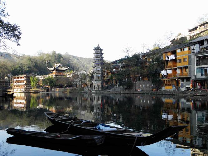 凤凰古城的天气情况,凤凰古城天气最近7天的天气-第3张图片-文史 凤凰古城的天气情况,凤凰古城天气最近7天的天气-第3张图片-文史