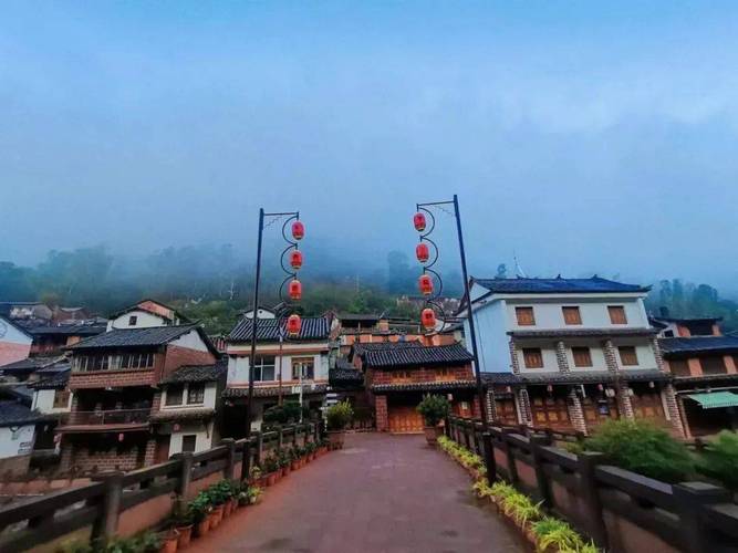 楚雄旅游,楚雄旅游景点有哪些-第4张图片-文史 楚雄旅游,楚雄旅游景点有哪些-第4张图片-文史