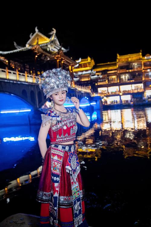湘西凤凰古城天气(湘西凤凰古城天气30天查询)-第2张图片-文史 湘西凤凰古城天气(湘西凤凰古城天气30天查询)-第2张图片-文史