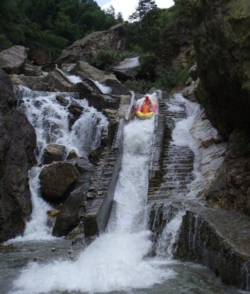 黄龙峡漂流,黄龙峡漂流小孩可以玩吗