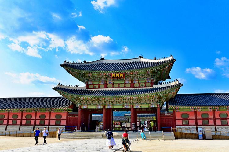首尔旅游景点介绍(首尔的主要旅游景点)-第4张图片-文史 首尔旅游景点介绍(首尔的主要旅游景点)-第4张图片-文史