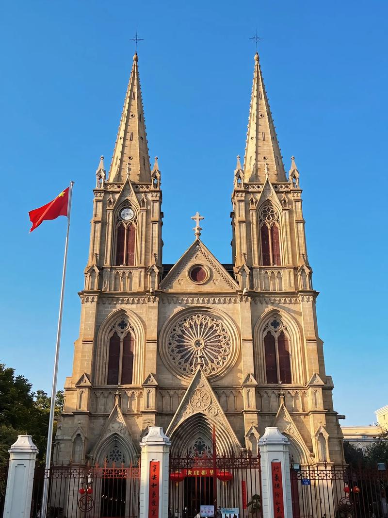 石室圣心大教堂收费(石室圣心大教堂 开放时间)-第2张图片-文史 石室圣心大教堂收费(石室圣心大教堂 开放时间)-第2张图片-文史
