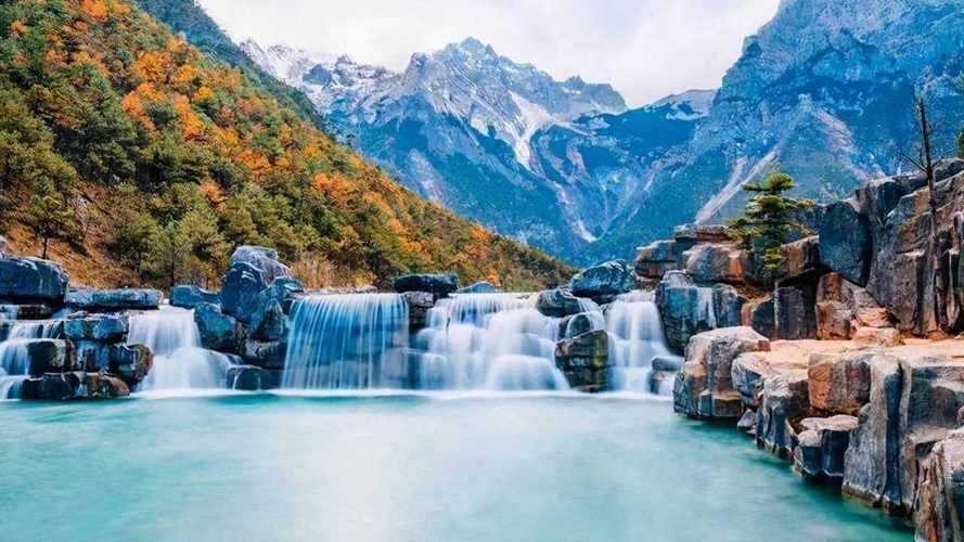 蜜月旅游去哪里比较好国内（蜜月去哪里旅行）