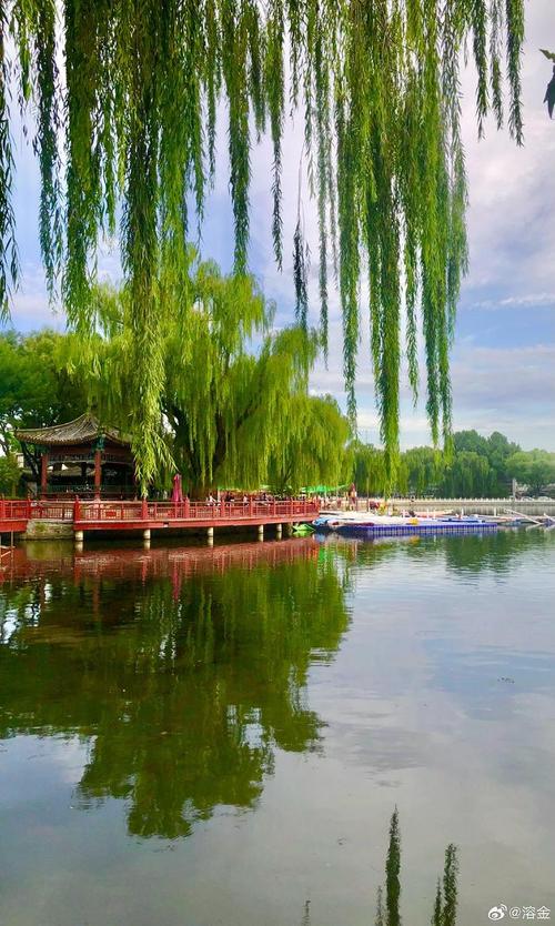 北京后海有什么好玩的,北京后海附近还有什么景点-第5张图片-文史 北京后海有什么好玩的,北京后海附近还有什么景点-第5张图片-文史