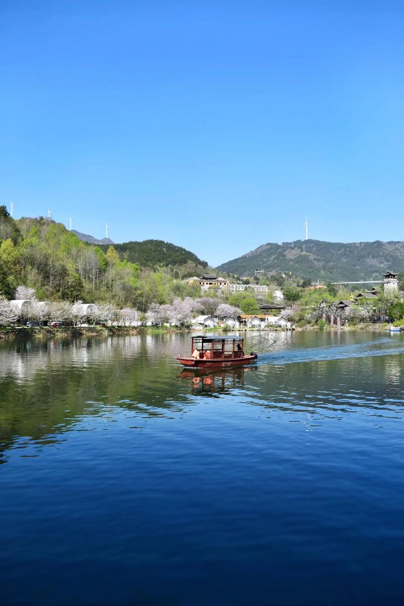 锦里沟(锦里沟黄陂人要门票吗)-第6张图片-文史 锦里沟(锦里沟黄陂人要门票吗)-第6张图片-文史