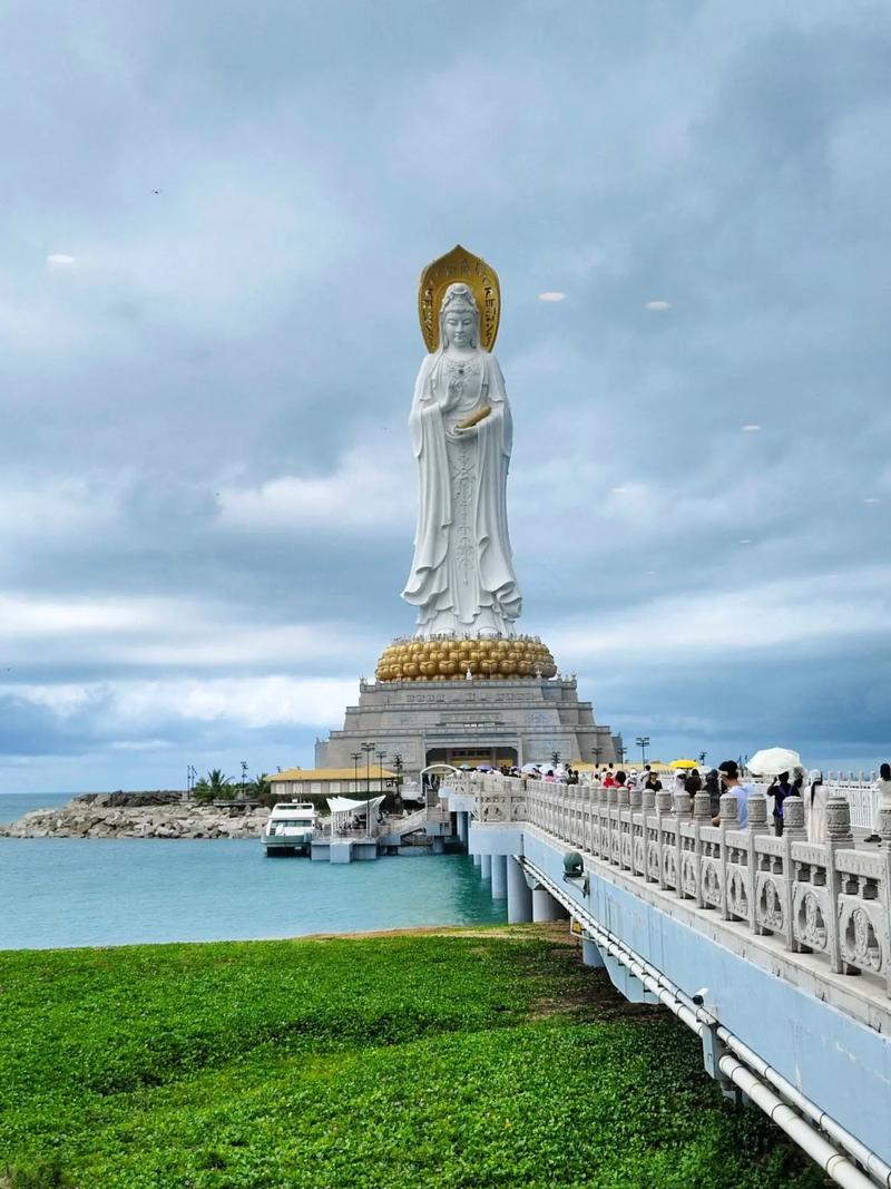 三亚南海观音（三亚南海观音菩萨佛像简介）