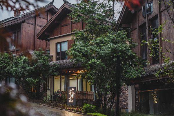 武隆仙女山住宿推荐(武隆仙女山好玩儿吗)-第3张图片-文史 武隆仙女山住宿推荐(武隆仙女山好玩儿吗)-第3张图片-文史