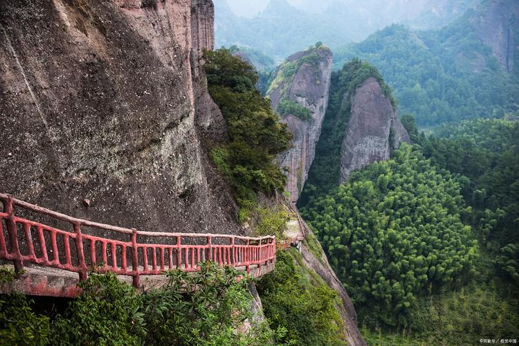 湖南怀化有什么好玩的景点（湖南怀化有哪些著名景点）