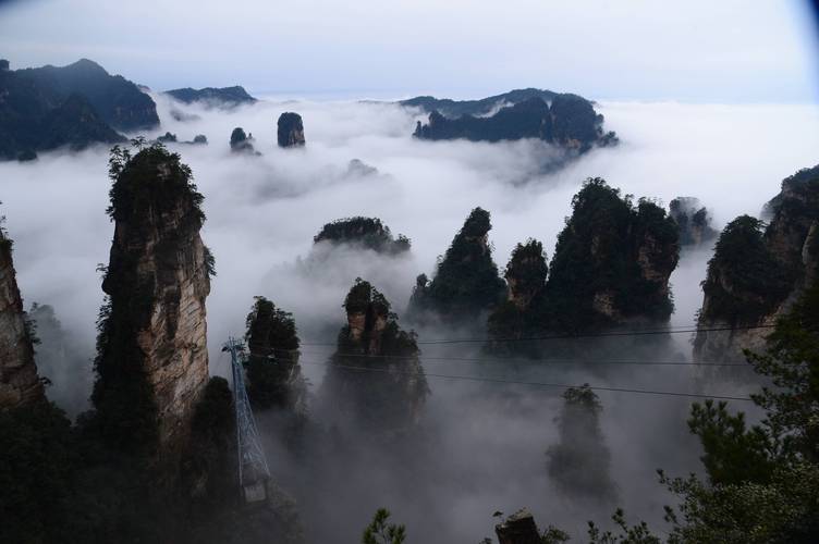 湖南附近的旅游景点哪里好玩(湖南附近有什么好玩的 自驾游)-第4张图片-文史 湖南附近的旅游景点哪里好玩(湖南附近有什么好玩的 自驾游)-第4张图片-文史