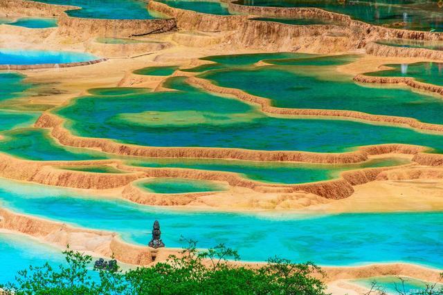 四川黄龙景区海拔多少（四川九寨沟景区海拔多少）-第2张图片-文史