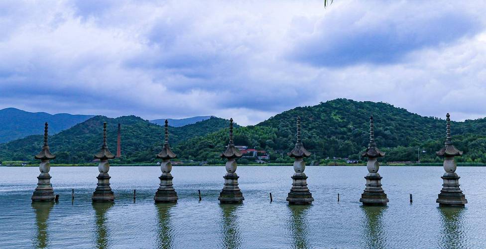慈溪一日游必去景点（浙江慈溪旅游必去前十景点）