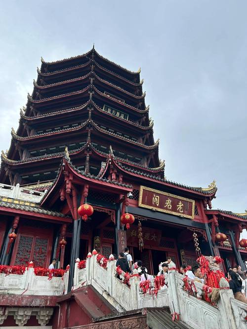 四川省成都市旅游景点（四川成都旅游必去前十景点推荐）