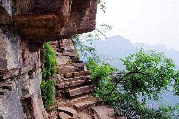 新乡郭亮村景区自驾游（新乡郭亮村景区门票）