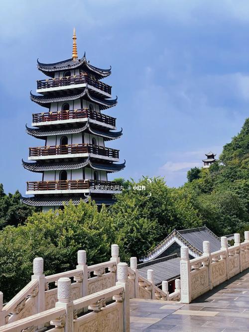 柳州旅游景点大全介绍,柳州旅游攻略必去景点推荐
