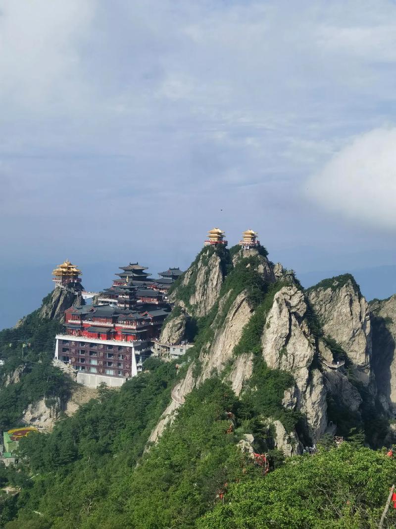 老君山在哪个省哪个市(老君山在哪个省哪个市哪个县城)-第2张图片-文史 老君山在哪个省哪个市(老君山在哪个省哪个市哪个县城)-第2张图片-文史