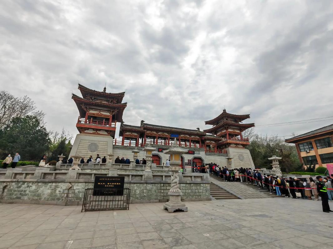 西安青龙寺简介（西安青龙寺简介英语作文）-第4张图片-文史